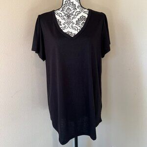 TORRID Girlfriend Signature Jersey V-Neck Flutter Sleeve Tee NWT Size 1X Black